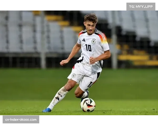 比朔夫入选德甲最佳阵容提名 年轻球员获业界肯定